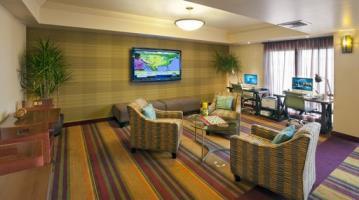 By Marriott Airport At Cascade Station 3*