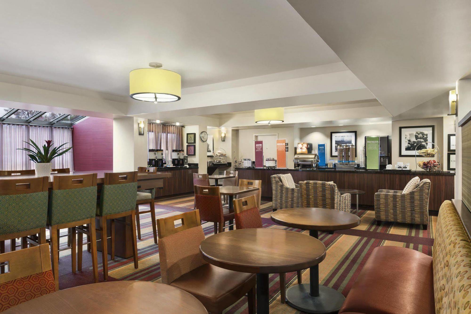 By Marriott Airport At Cascade Station Hotel Portland